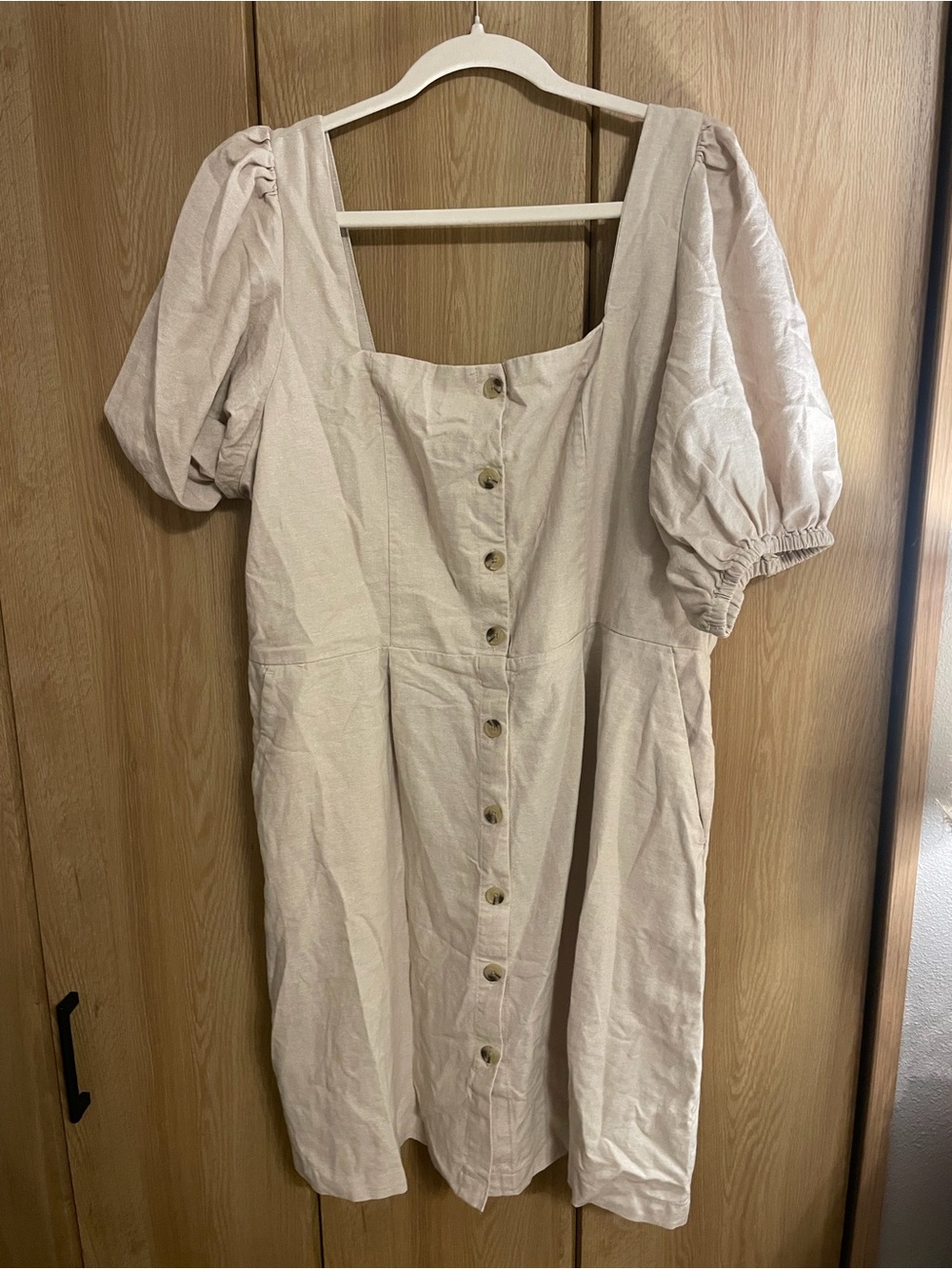 NWT old navy Neutral Puff-Sleeve Button-Front Women’s Dress